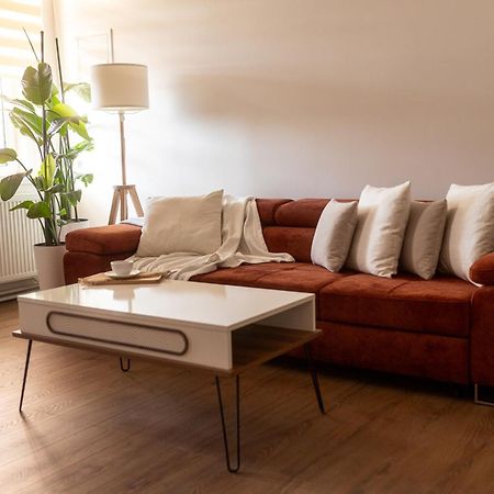 Bleyer Haus Central Apartment Gran Varadino Esterno foto
